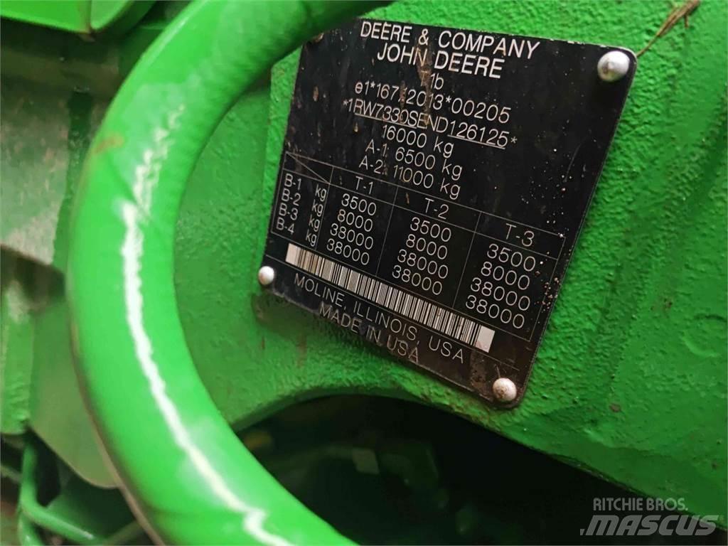 John Deere 7R 330 الجرارات