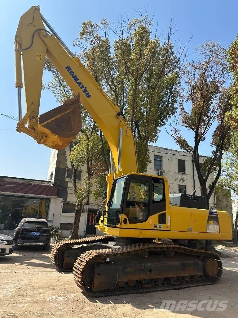 Komatsu PC 400-8 حفارات زحافة