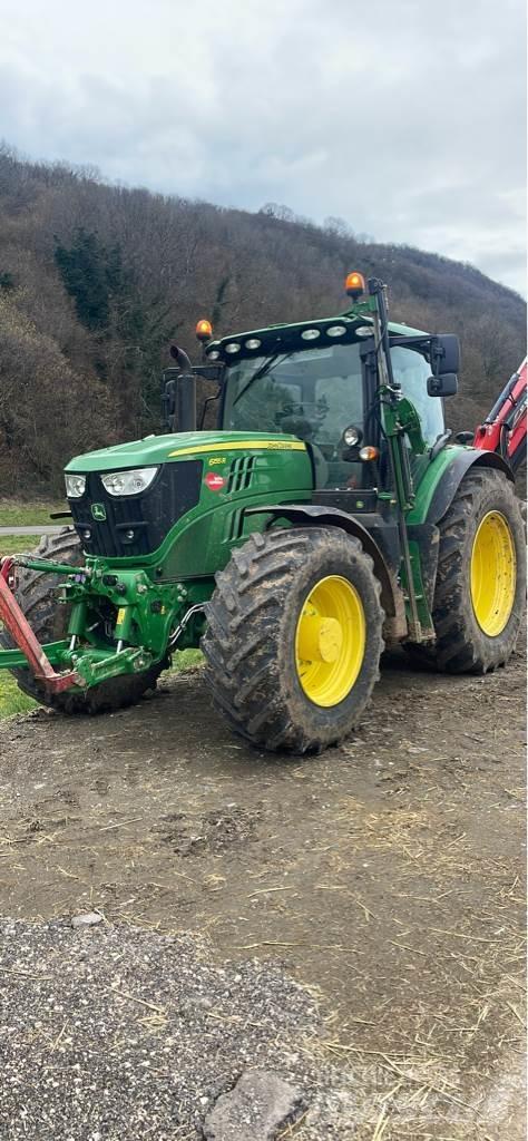 John Deere 6155R الجرارات