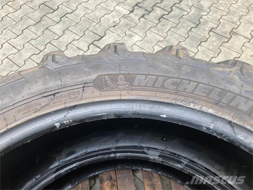Michelin 320/85R38 الإطارات والعجلات والحافات