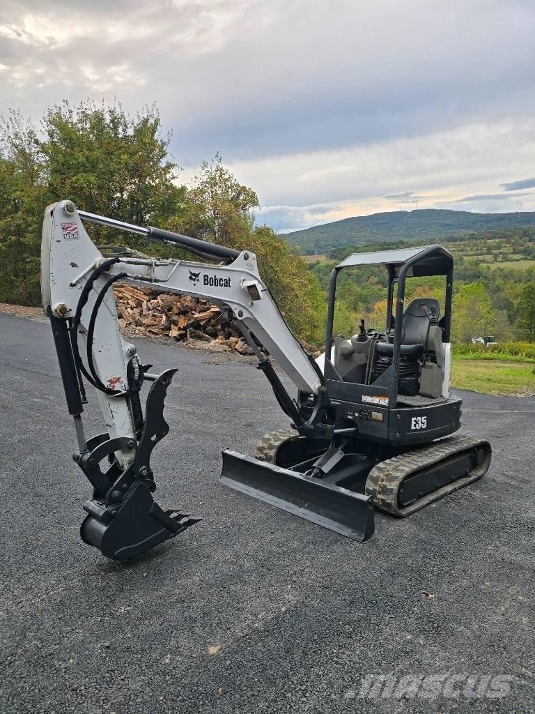 Bobcat E 35 حفارات صغيرة أقل من 7 طن (حفارات صغيرة)