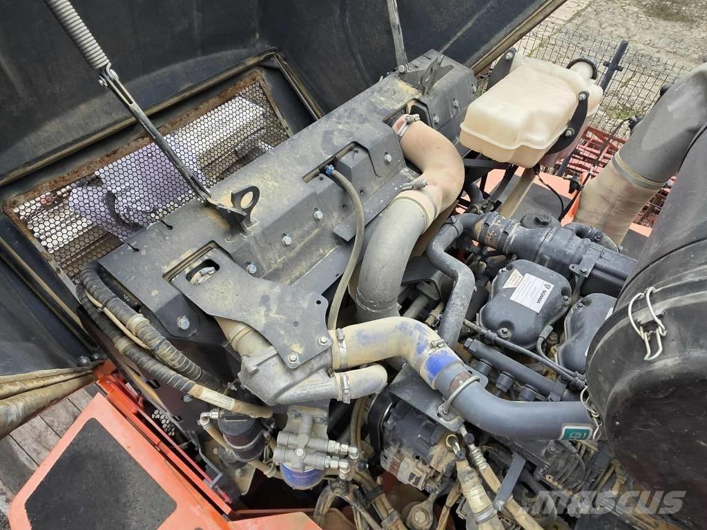 Doosan DA 30 ساحبات مفصلية