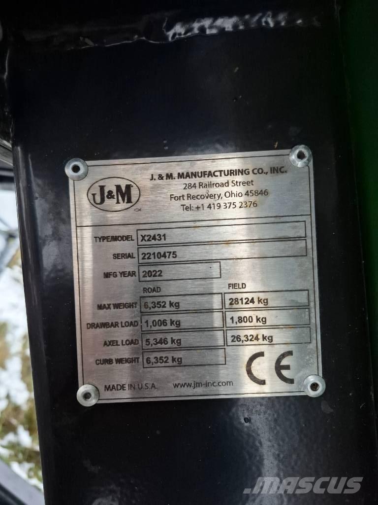 J&M X2431 مقطورة حبوب