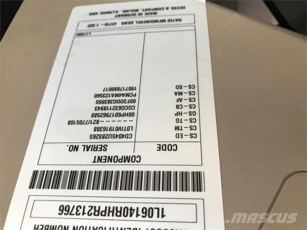 John Deere 6R 140 الجرارات