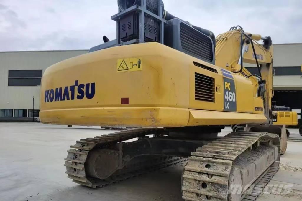 Komatsu PC 460-8 حفارات زحافة