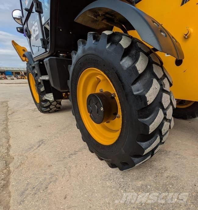 JCB 540-170 مناولات متداخلة