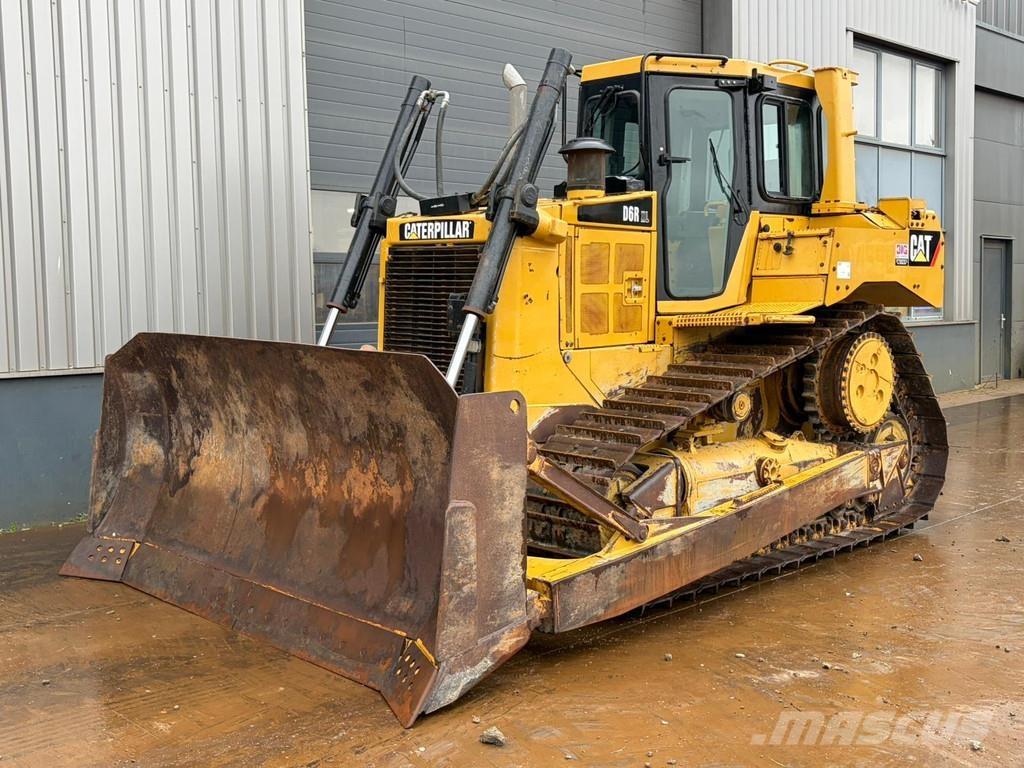 CAT D6R XL بلدوزرات مجنزرة