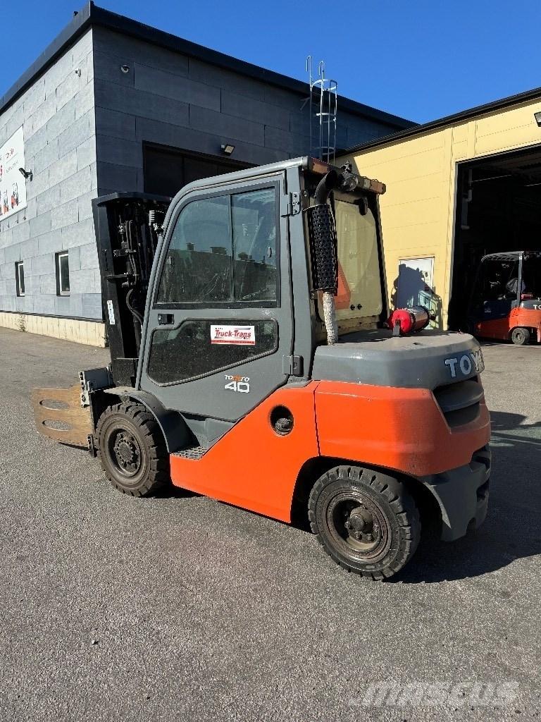Toyota 40-8FD35N شاحنات الديزل