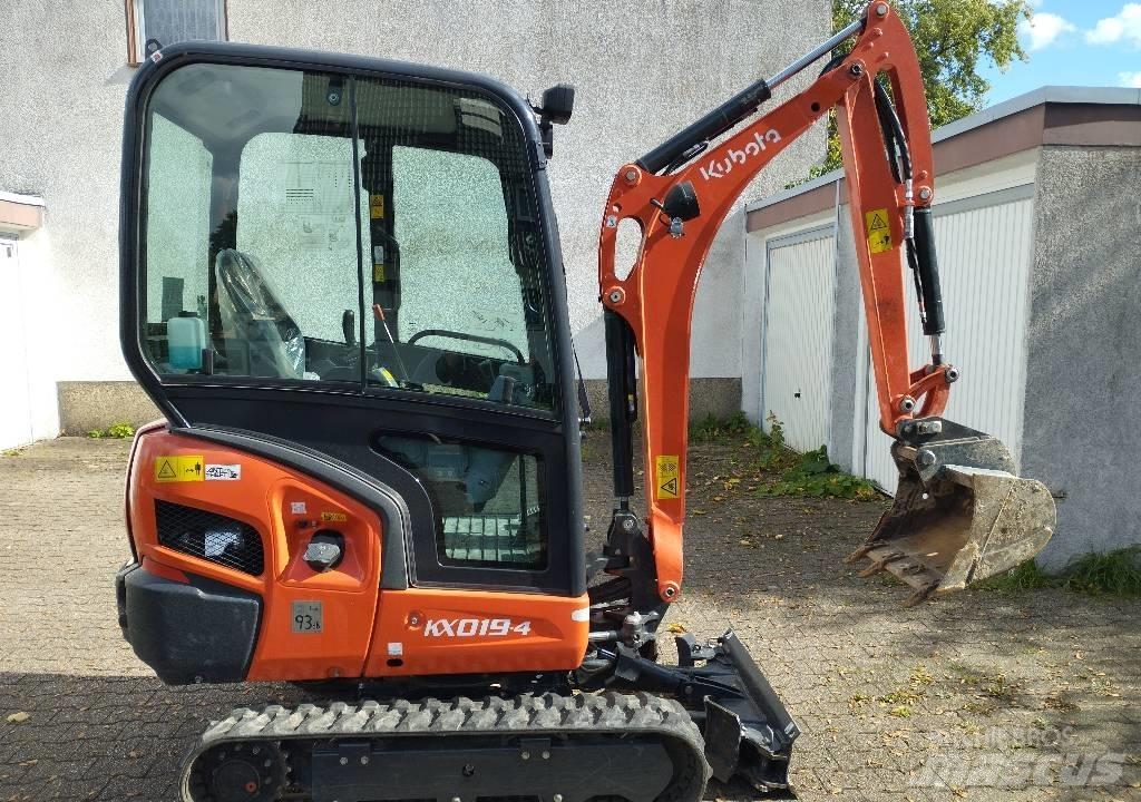 Kubota KX 019-4 حفارات صغيرة أقل من 7 طن (حفارات صغيرة)