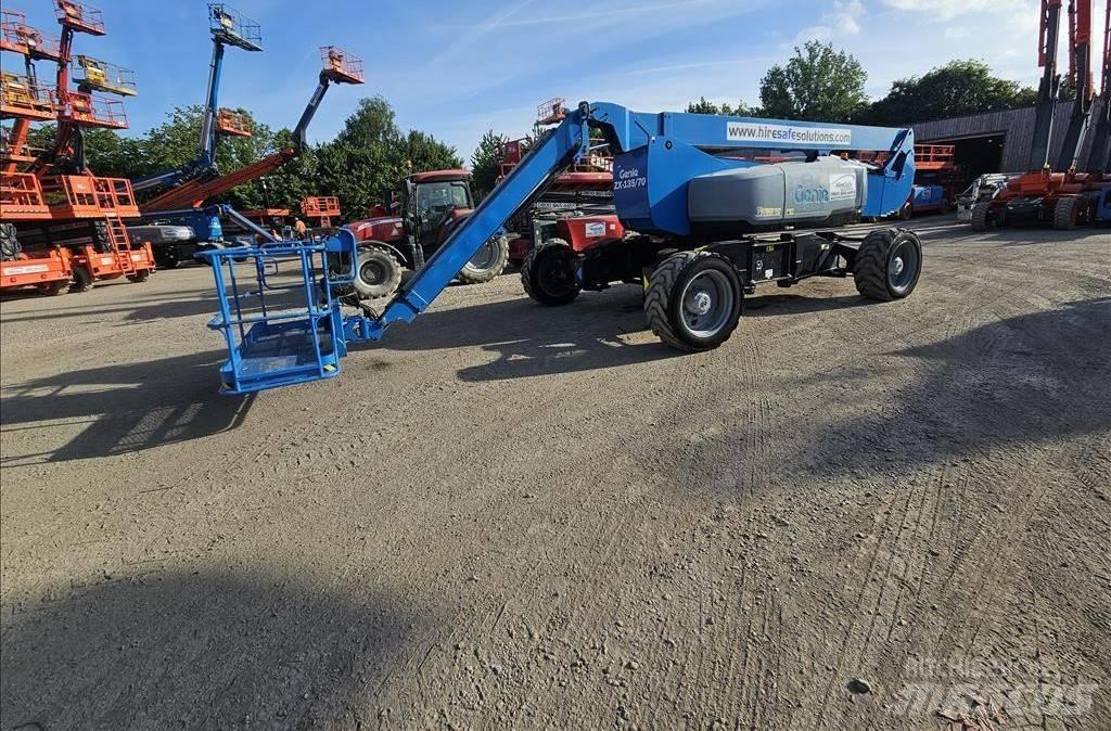 Genie ZX 135/70 رافعات سلة مفصلية