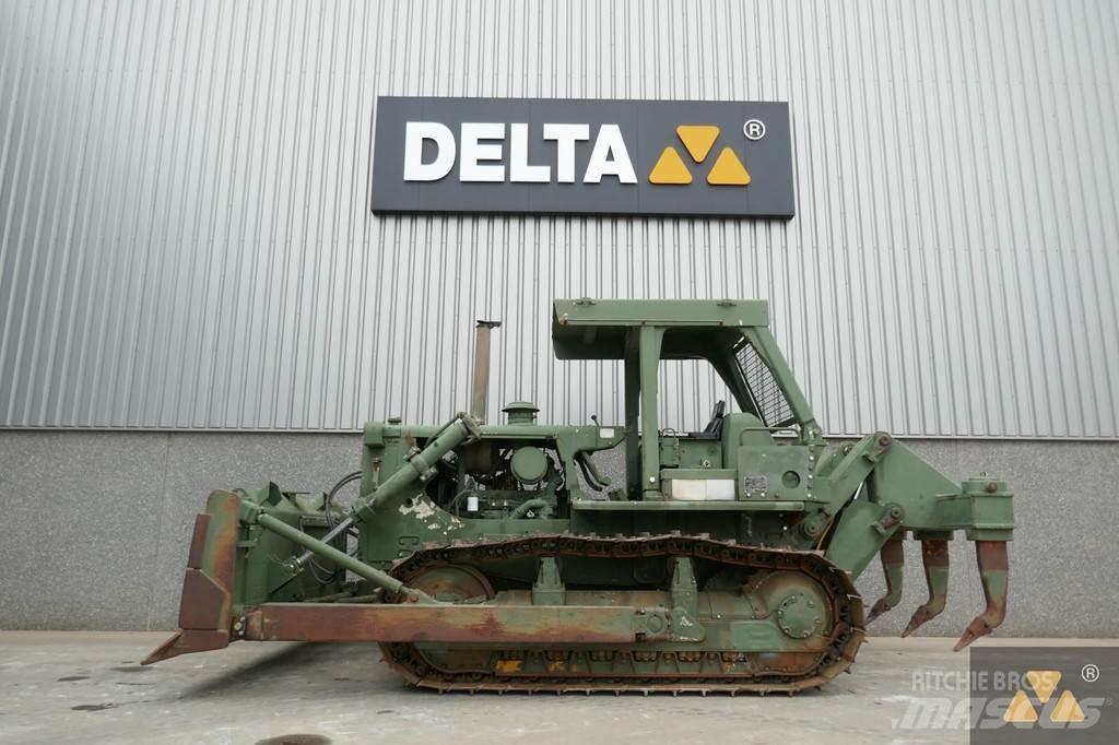 CAT D7G Ex-army بلدوزرات مجنزرة
