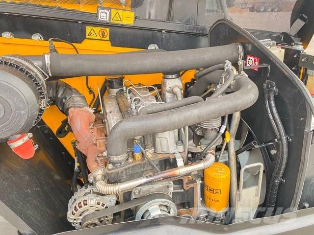 JCB 530-70 HI VIZ مناولات متداخلة