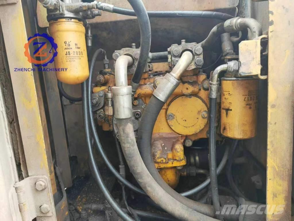 CAT 320 C U حفارات زحافة