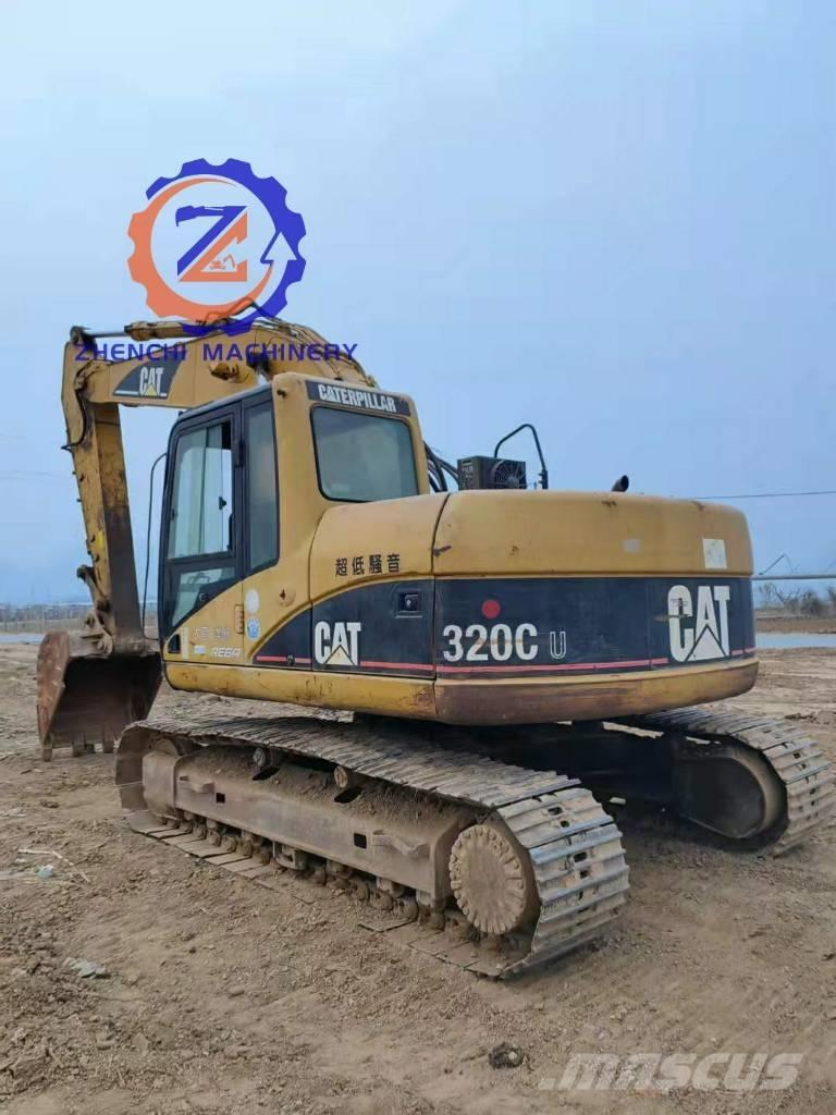 CAT 320 C U حفارات زحافة