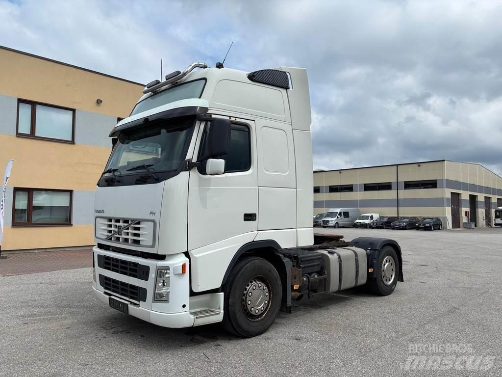 Volvo FH440 وحدات الجر