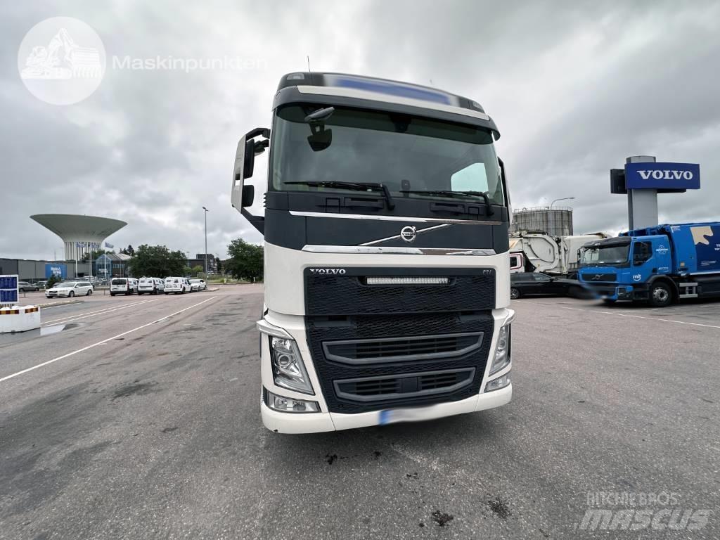 Volvo FH 500 EKIPAGE شاحنات الرافعات الخطافية