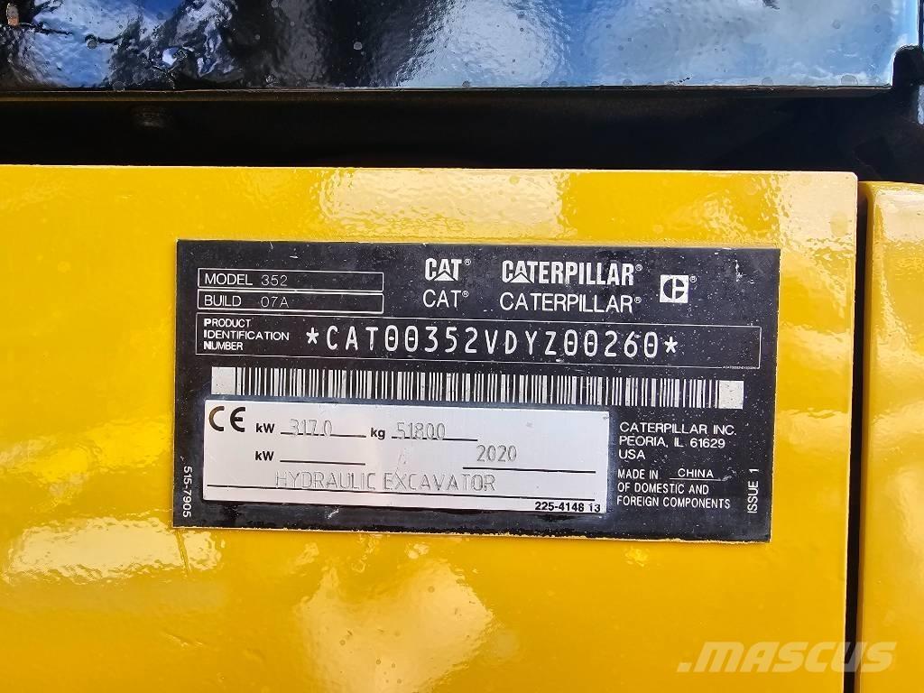 CAT 352 حفارات زحافة