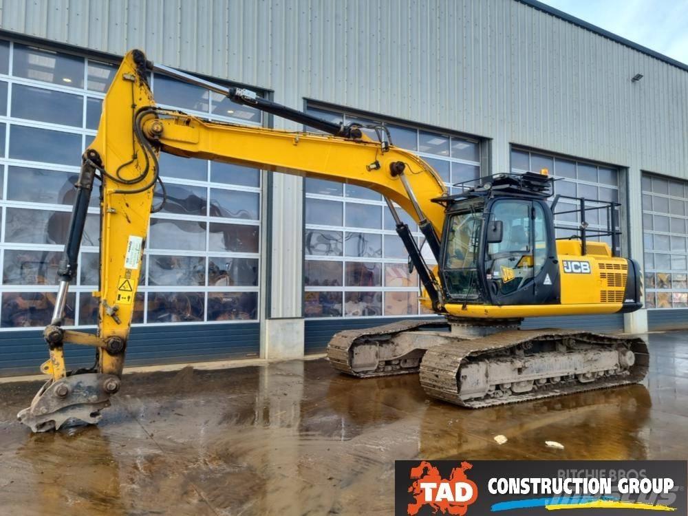 JCB JS 240 LC حفارات زحافة