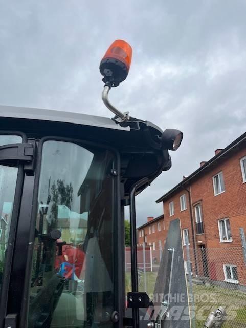 Massey Ferguson 4708 الجرارات