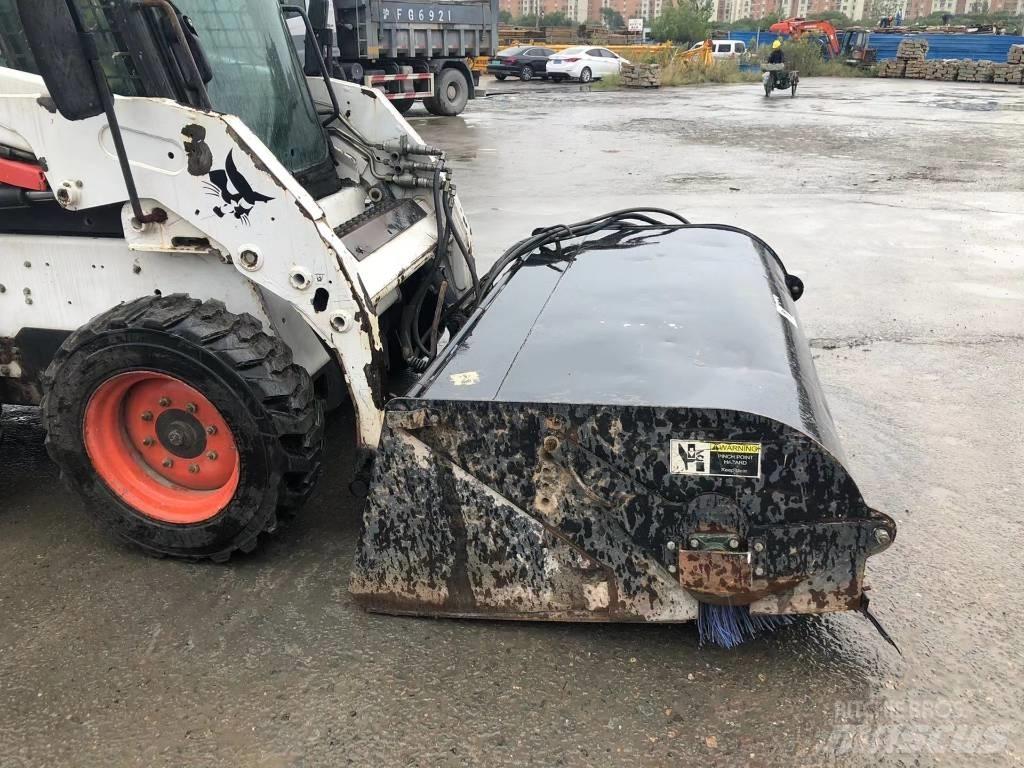 Bobcat S160 لوادر انزلاقية التوجيه