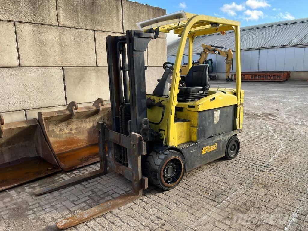 Hyster E5.OXNS شاحنات ذات رافعات شوكية تعمل بالكهرباء
