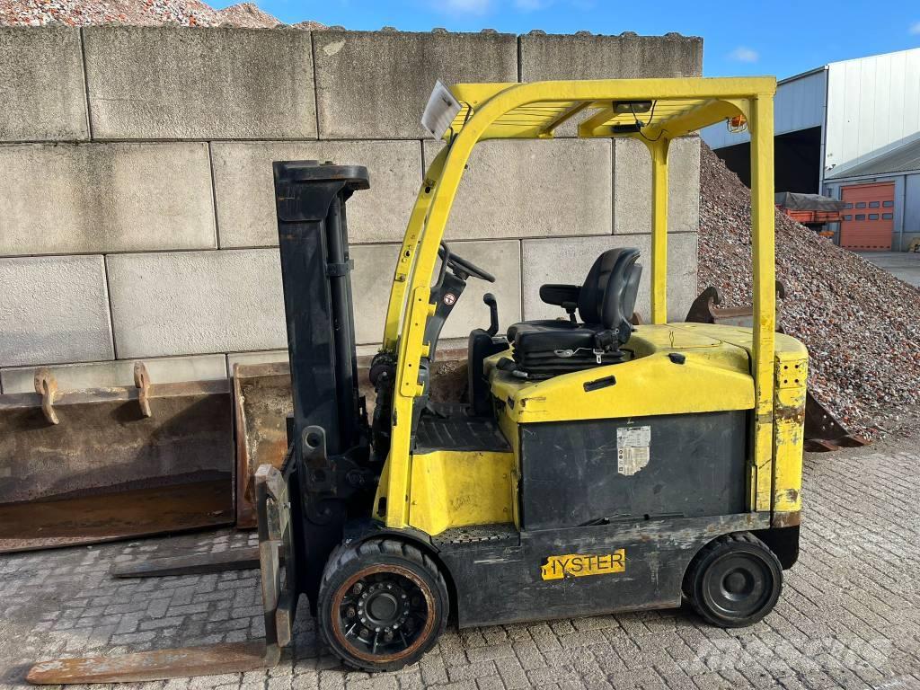 Hyster E5.OXNS شاحنات ذات رافعات شوكية تعمل بالكهرباء