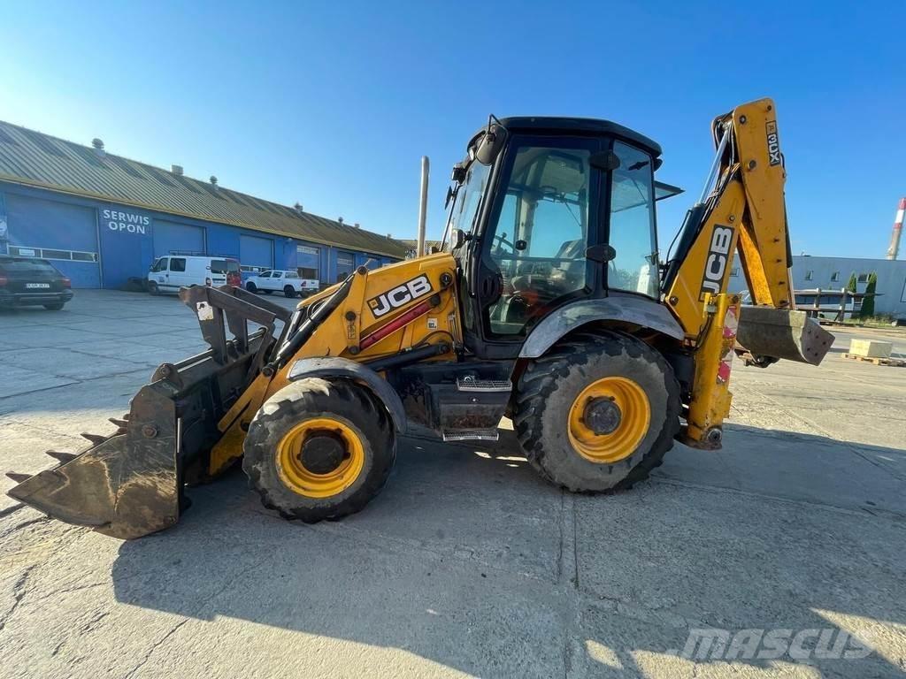 JCB 3CX لوادر ذات جرافات عكسية