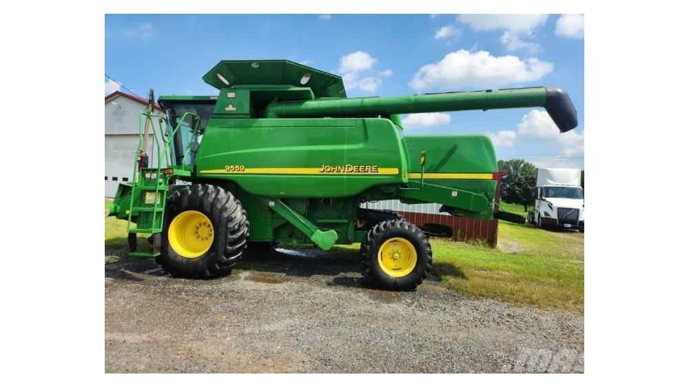 John Deere 9550 حصادات