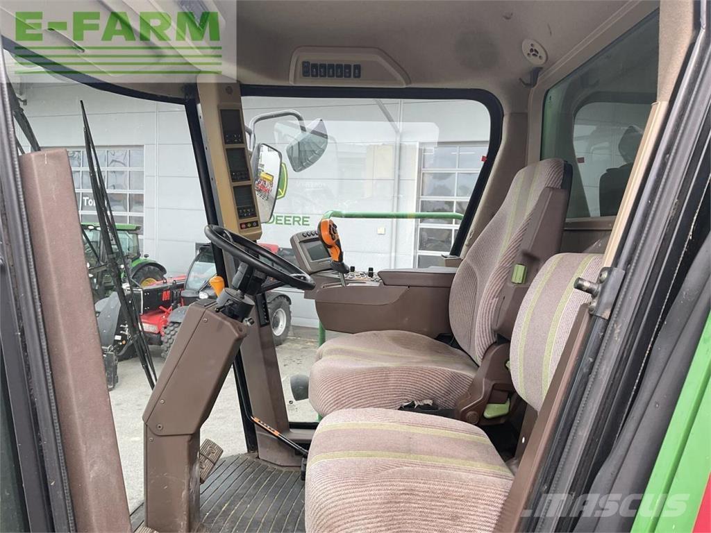 John Deere t560hm حصادات