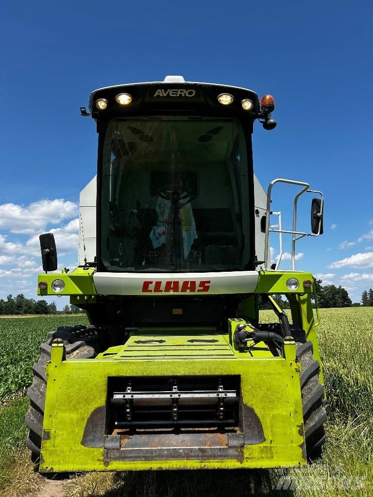 CLAAS Avero 240 حصادات