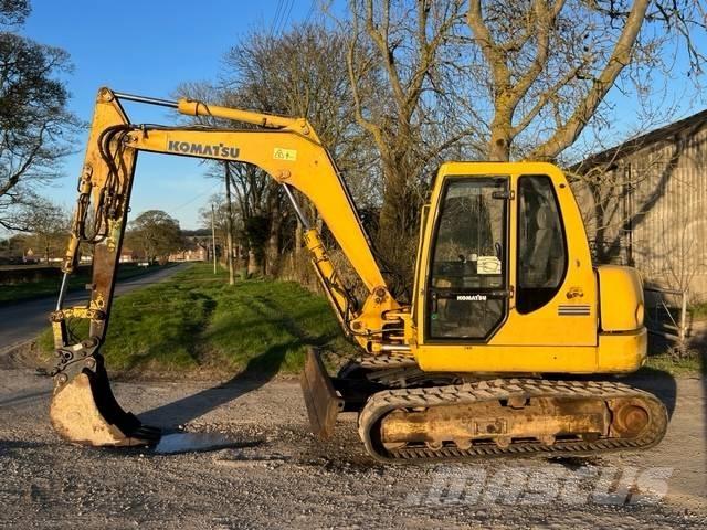 Komatsu PC 75 حفارات وسط 7 طن - 12 طن