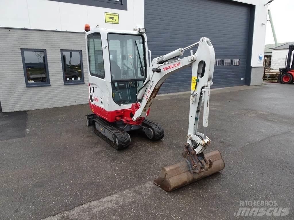 Takeuchi TB216 حفارات صغيرة أقل من 7 طن (حفارات صغيرة)