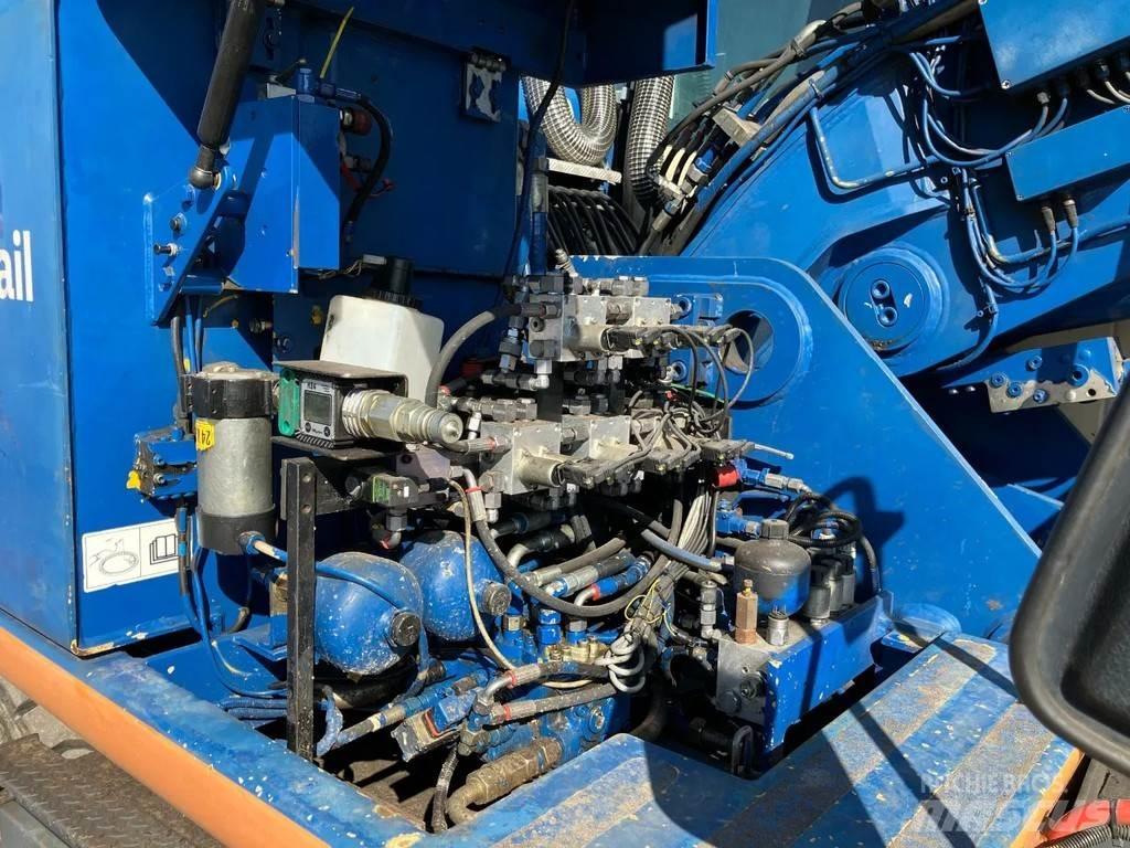 Atlas 160WSR حفارات بعجل