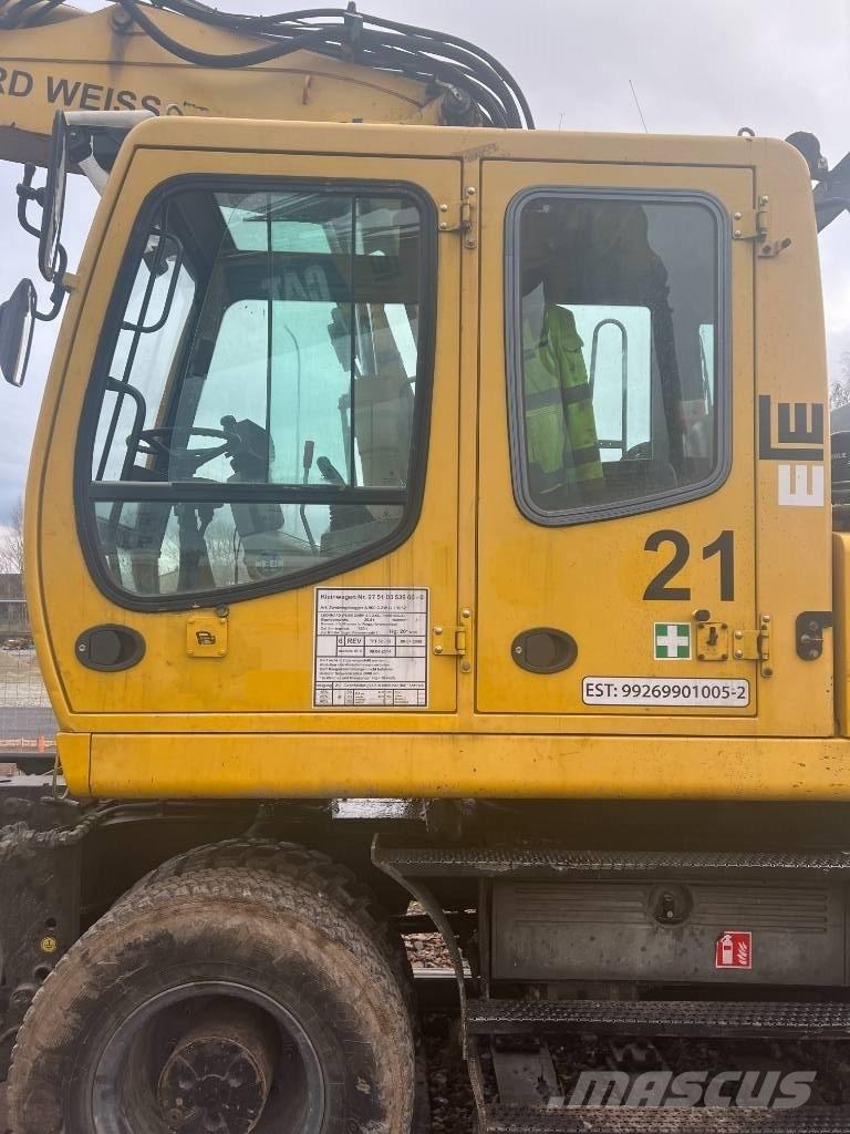 Liebherr A 900 C ZW حفارات خاصة