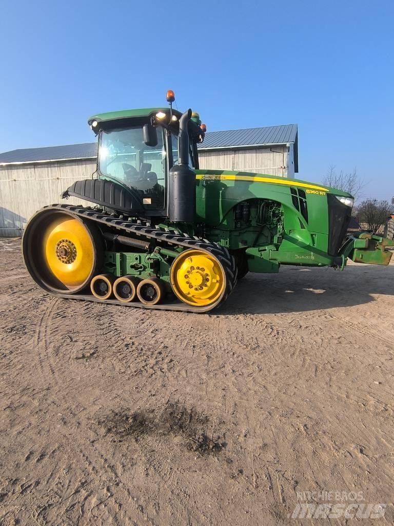 John Deere 8360 RT الجرارات