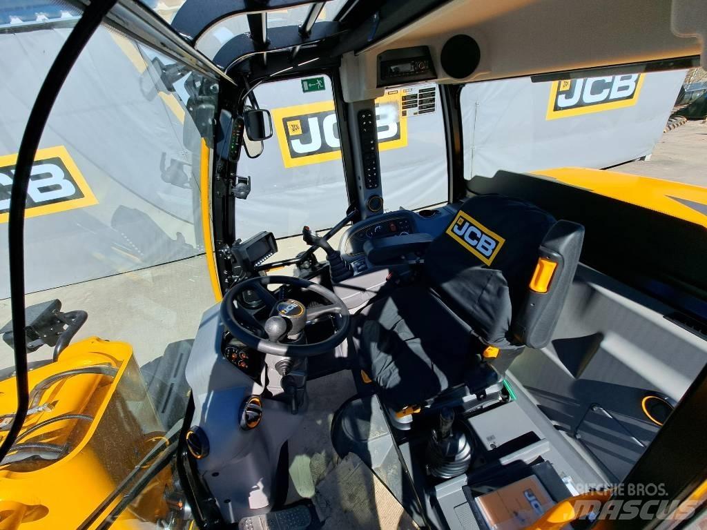 JCB TM320C SV لوادر بعجل