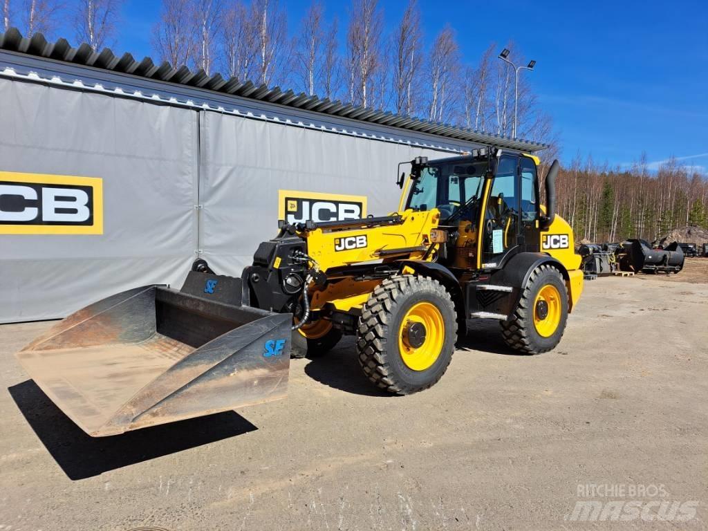 JCB TM320C SV لوادر بعجل