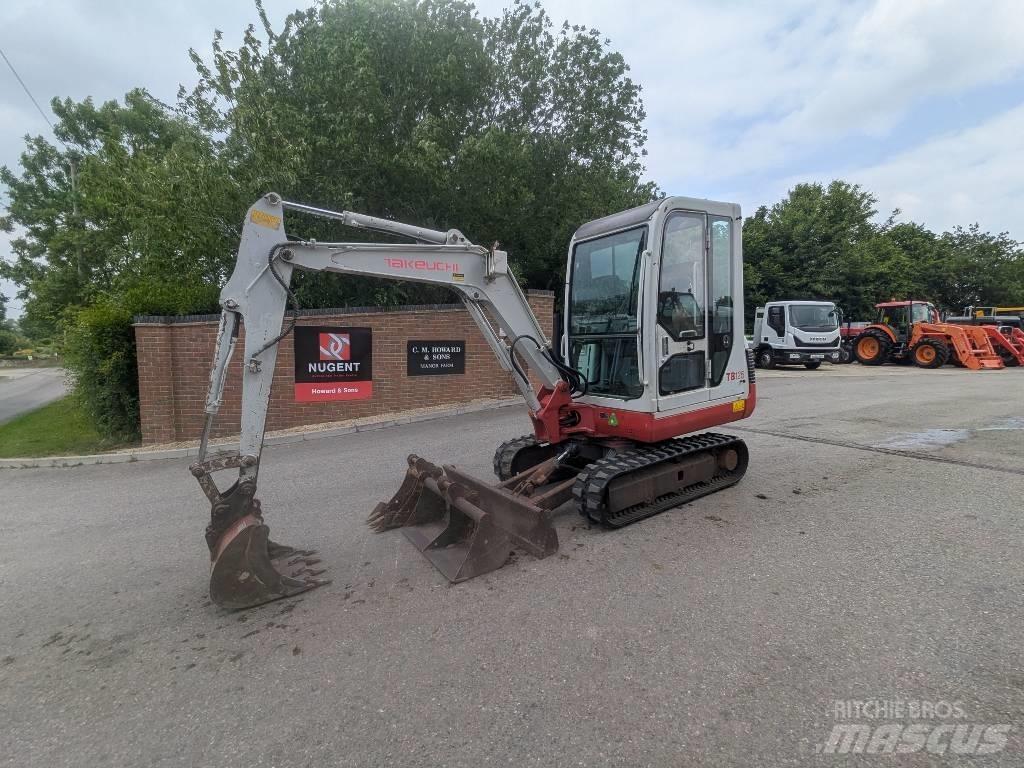 Takeuchi TB 125 حفارات صغيرة أقل من 7 طن (حفارات صغيرة)