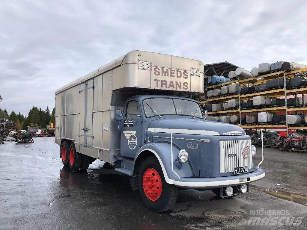 Volvo L 485 شاحنات أخرى