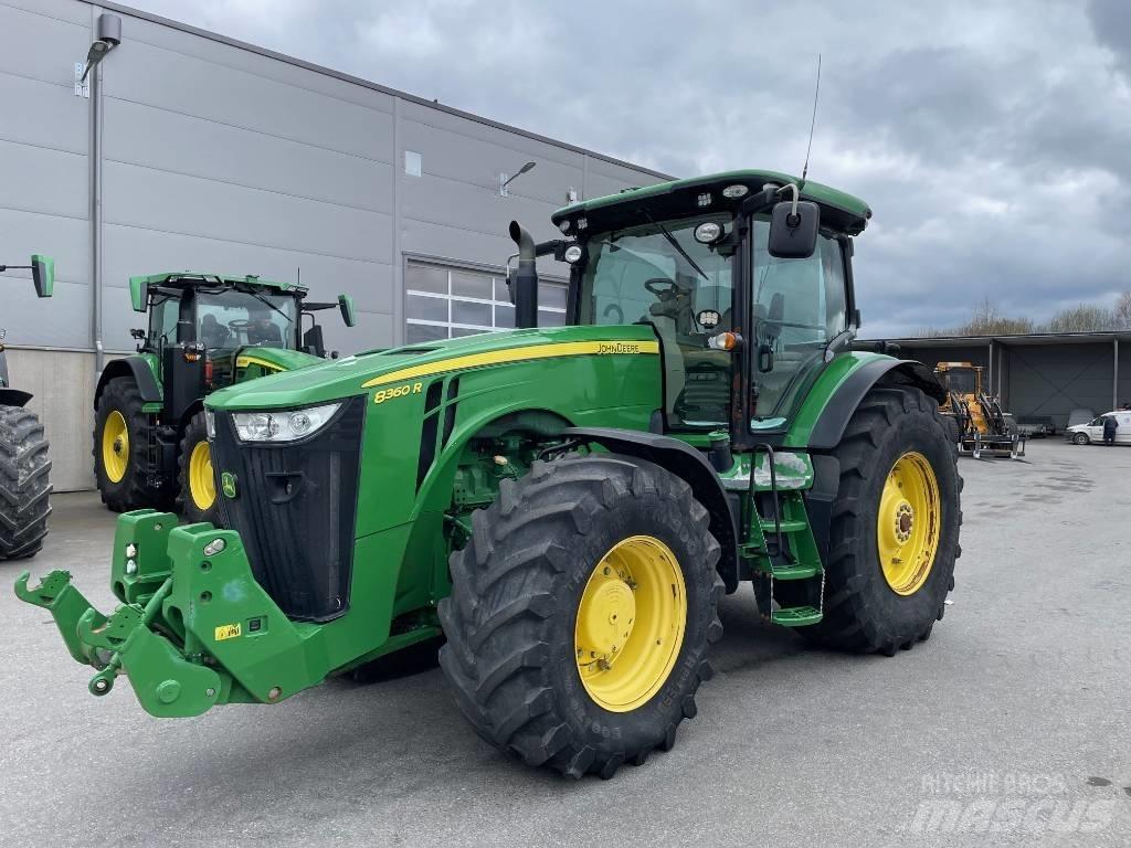 John Deere 8360 R الجرارات