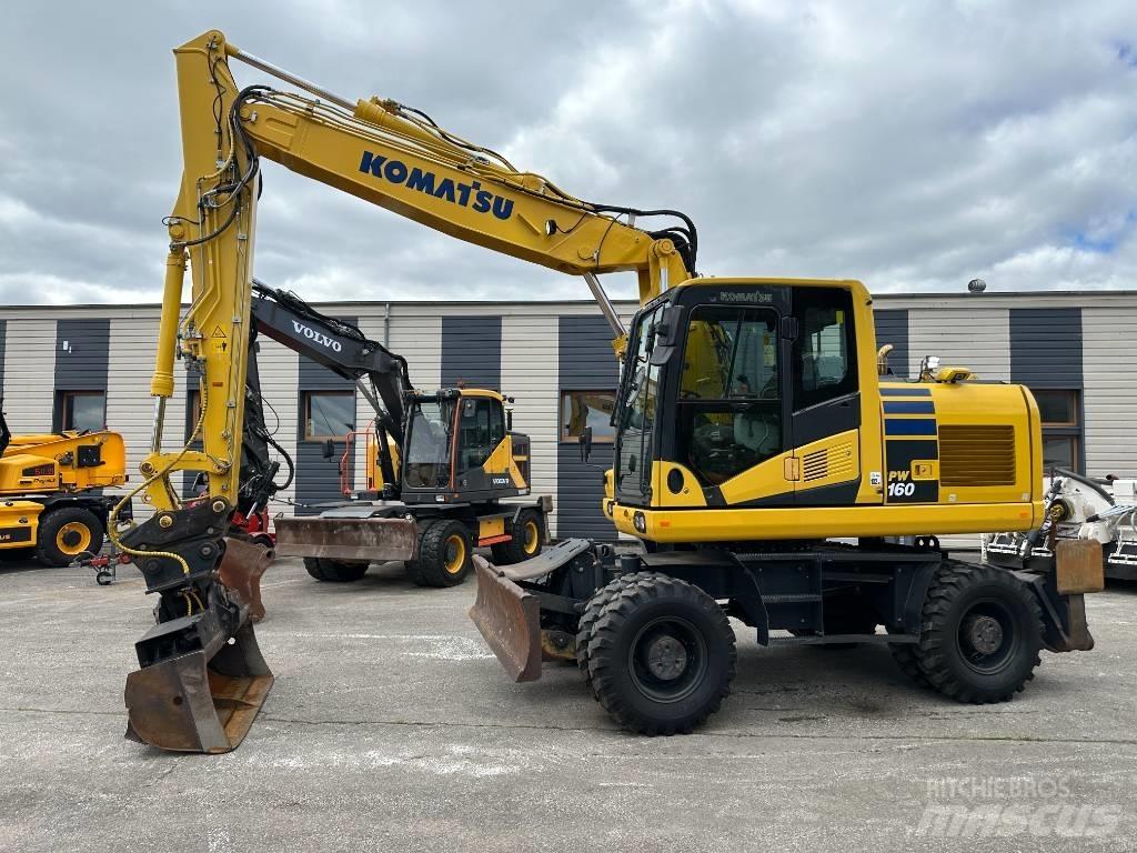 Komatsu PW160-11 حفارات بعجل