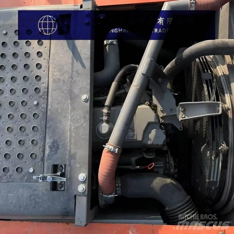 Hitachi ZX 360 LC حفارات زحافة