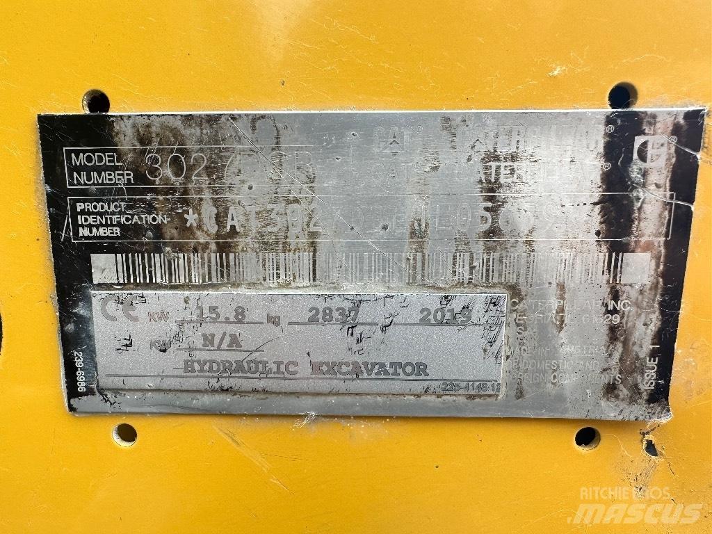 CAT 302.7 D CR حفارات صغيرة أقل من 7 طن (حفارات صغيرة)