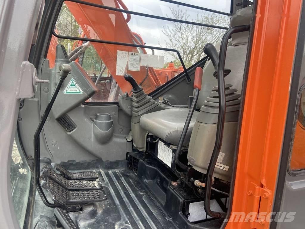 Hitachi ZX 80 حفارات وسط 7 طن - 12 طن