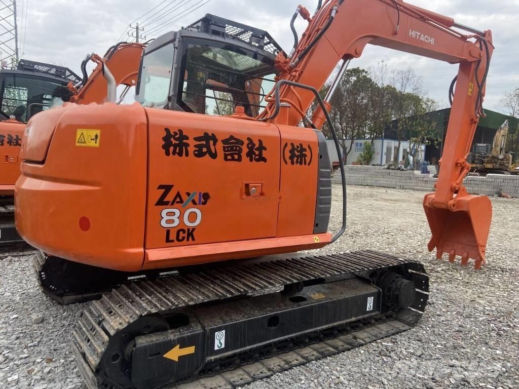 Hitachi ZX 80 حفارات وسط 7 طن - 12 طن