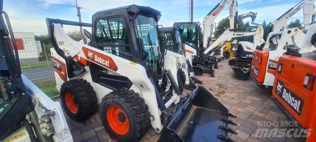 Bobcat S 76 لوادر انزلاقية التوجيه