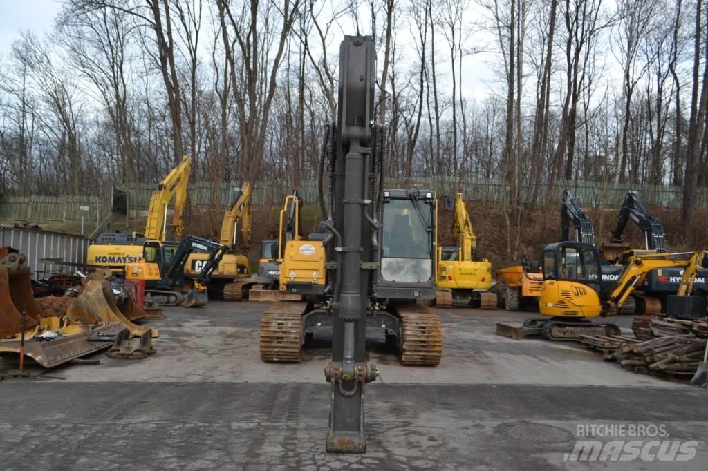 Volvo EC 210 D حفارات زحافة