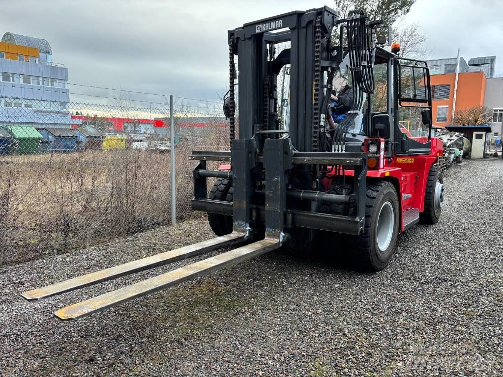 Kalmar DCG 120-6 شاحنات الديزل