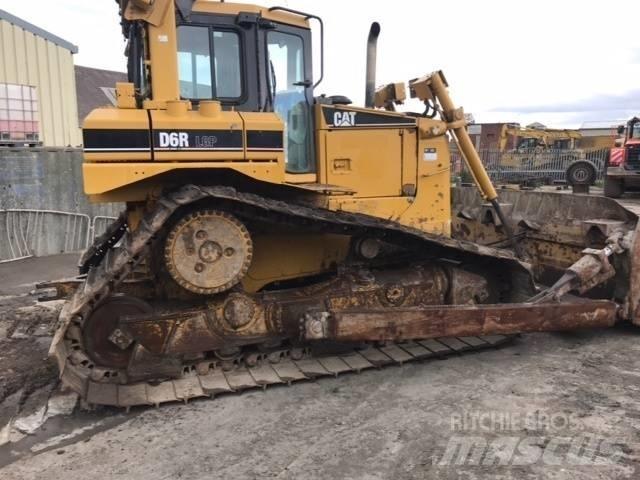 CAT D6R LGP III بلدوزرات مجنزرة