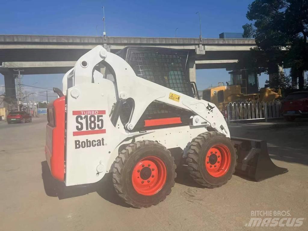 Bobcat S 185 لوادر انزلاقية التوجيه